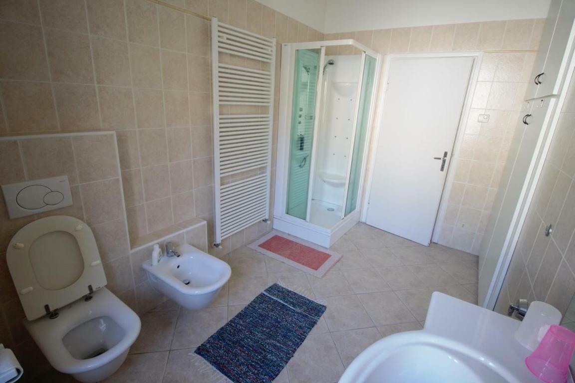 הוילה דונגו Casa Dudi מראה חיצוני תמונה